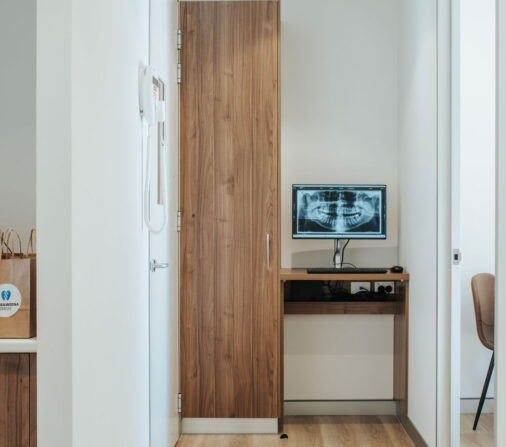 {{brizy_dc_image_alt imageSrc=